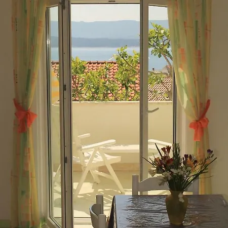 Nejasmic - Little House For Peaceful And Domestic Vacation Apartman *