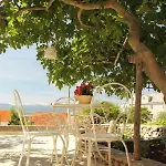 Nejasmic - Little House For Peaceful And Domestic Vacation Appartamento Bol