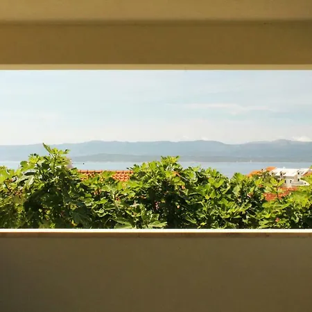 Apartmán Nejasmic - Little House For Peaceful And Domestic Vacation